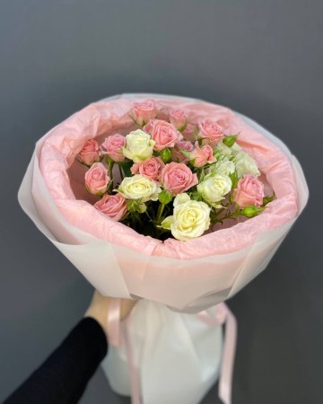 Букет из 5 кустовых роз микс